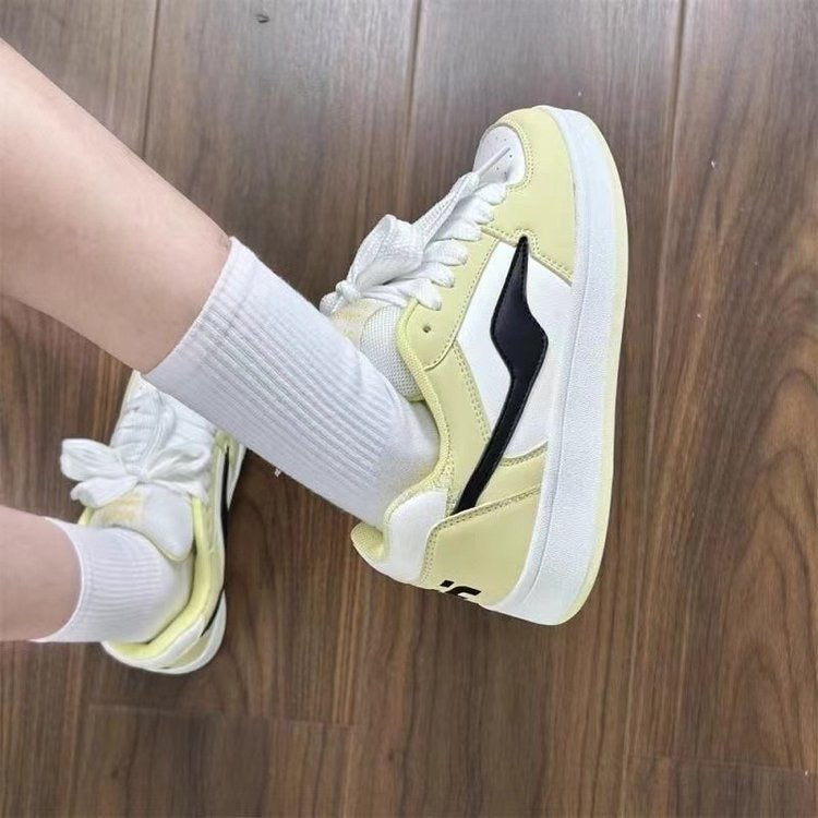 Ladies trendy Sneakers Mune Fashion