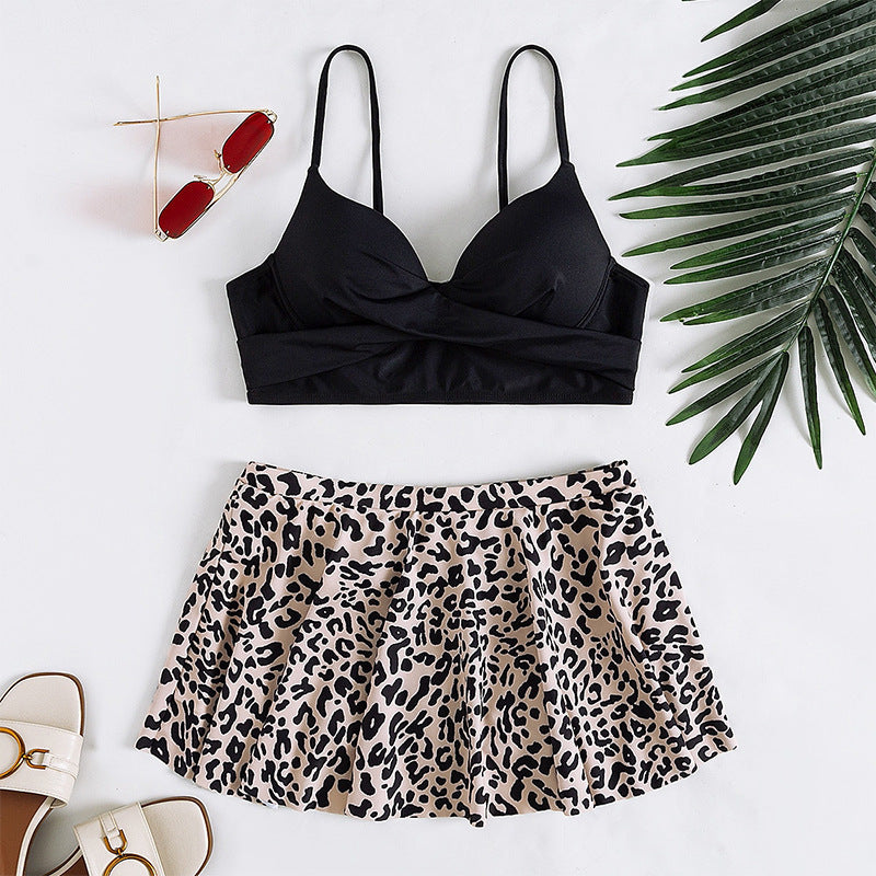 Women's sporty skort with trendy leopard pattern Mune Fashion