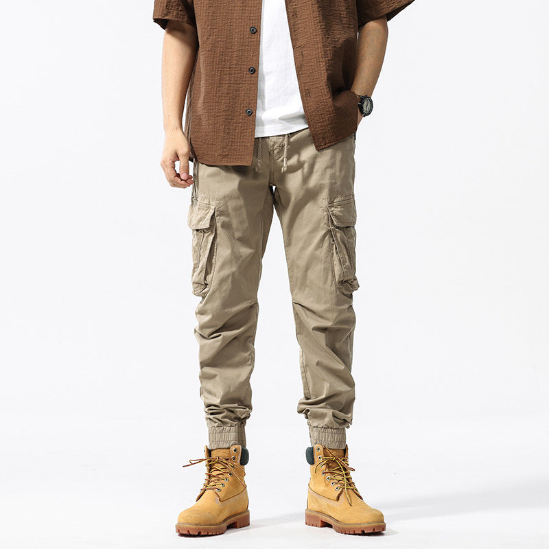 Herren Funktionale Cargo-Jogginghose mit ergonomischen Knieabnähern, Kordelbund und großvolumigen Klappentaschen Mune Fashion