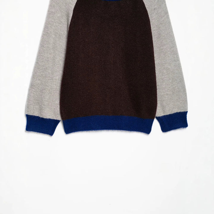 Women's Color Block Round Neck Sweater with Raglan Sleeves Mune Fashion