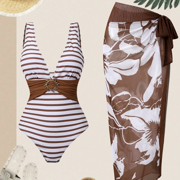 Women's Stylish Swimsuit with Adjustable Straps and Matching Pareo Mune Fashion