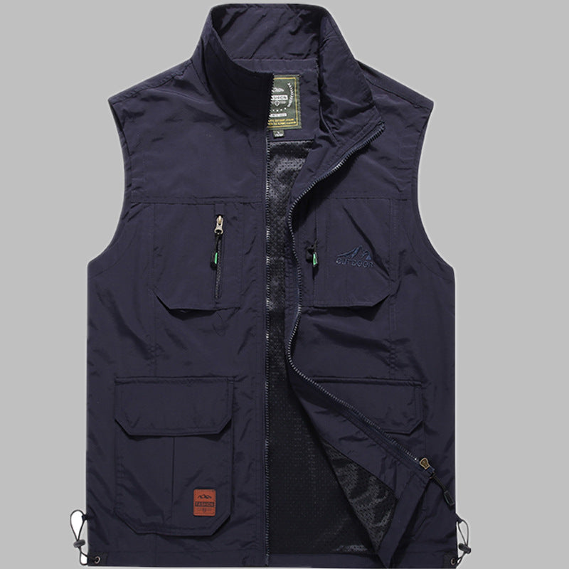 Men's multifunctional outdoor utility vest with zipper, multiple pockets, and breathable mesh lining Mune Fashion