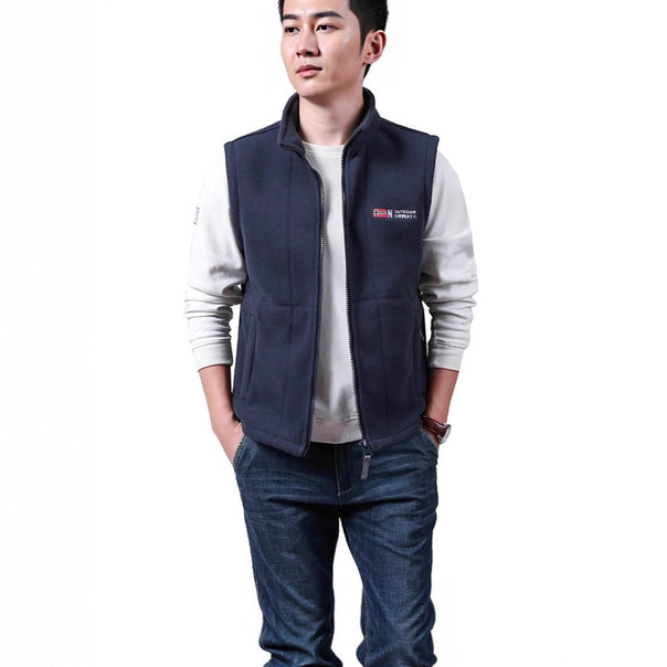Men's Warm Fleece Outdoor Vest with Full Zip and Stand Collar Mune Fashion