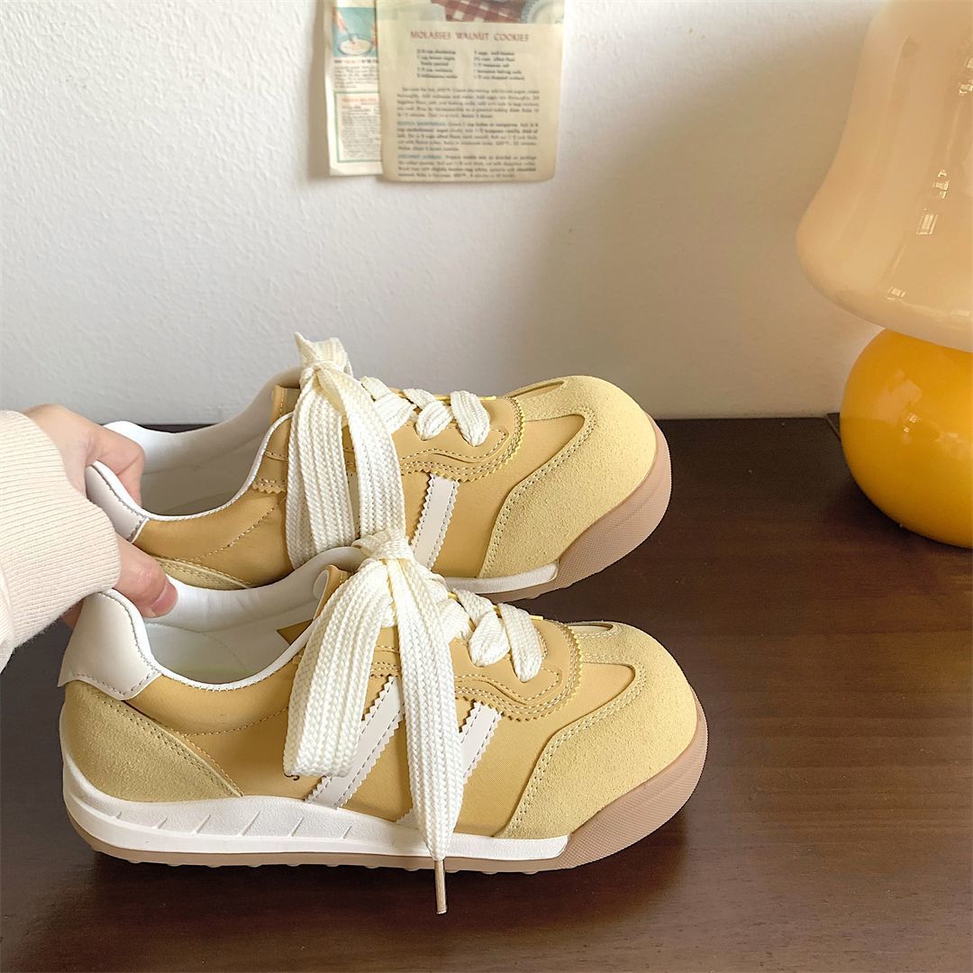 Women's fashionable sneakers with breathable upper material and practical lacing Mune Fashion