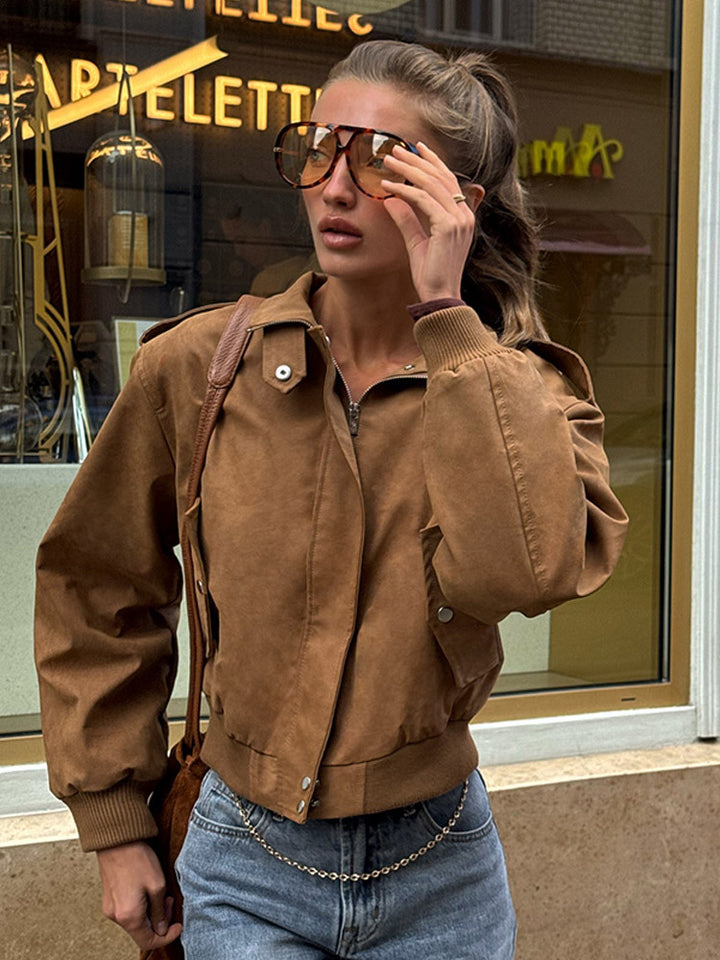 Women's short-cut bomber jacket made of faux suede with ribbed cuffs Mune Fashion