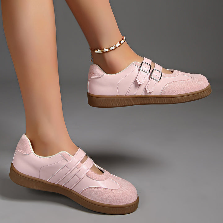 Women's retro-inspired Mary Jane sneakers with double buckle strap and ergonomic rubber sole Mune Fashion