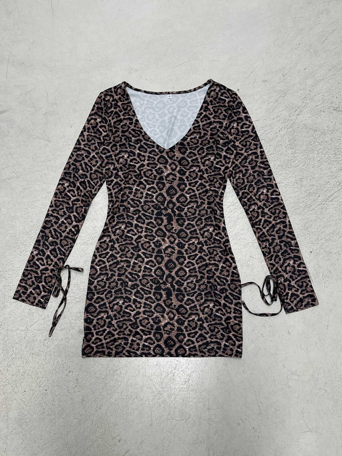 Women's Fitted Leopard Print Mini Dress with Deep V-Neck, Long Sleeves and Drawstrings Mune Fashion
