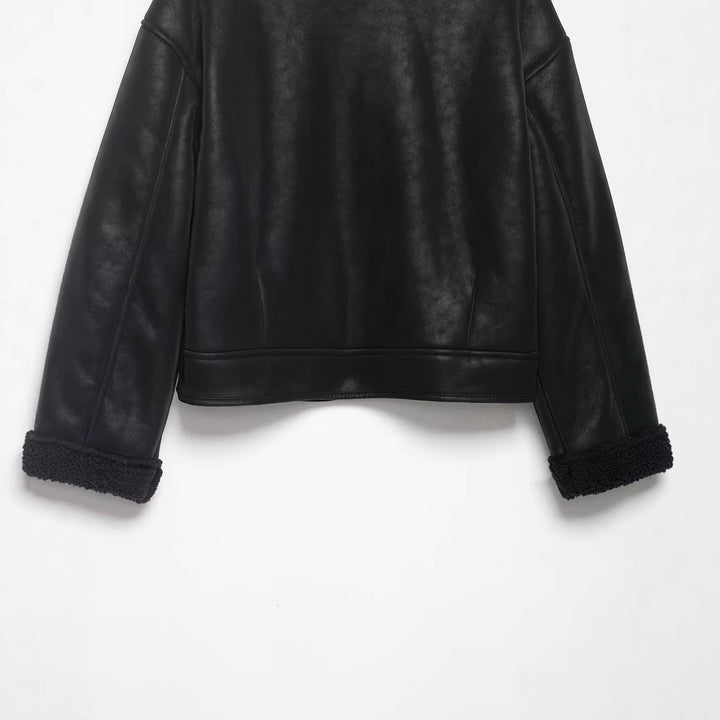 WomenShort Cut Faux Leather Jacket with Teddy Lining, Stand Collar and Button Closure Mune Fashion