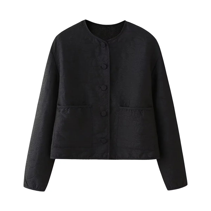 Women’s quilted short jacket with crew neck, concealed snap button placket and patch pockets Mune Fashion