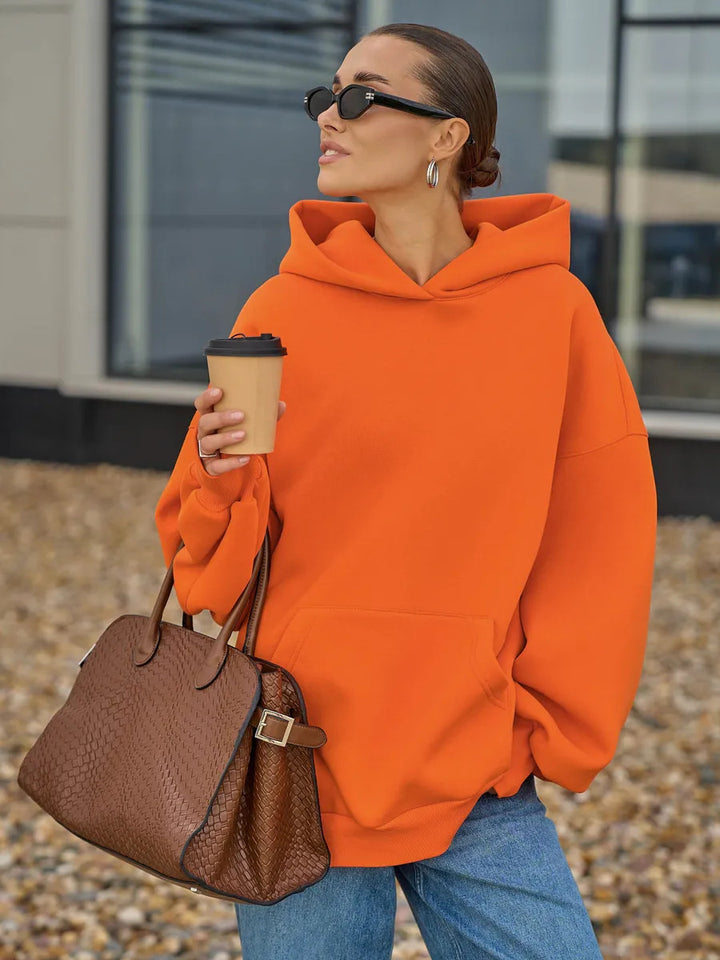 Women Oversized Hoodie with Extra Wide Cut and Kangaroo Pocket Mune Fashion