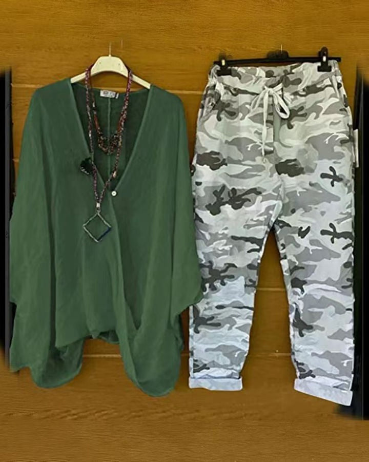 Women's two-piece outfit consisting of flowing kimono top and camouflage jogging pants Mune Fashion