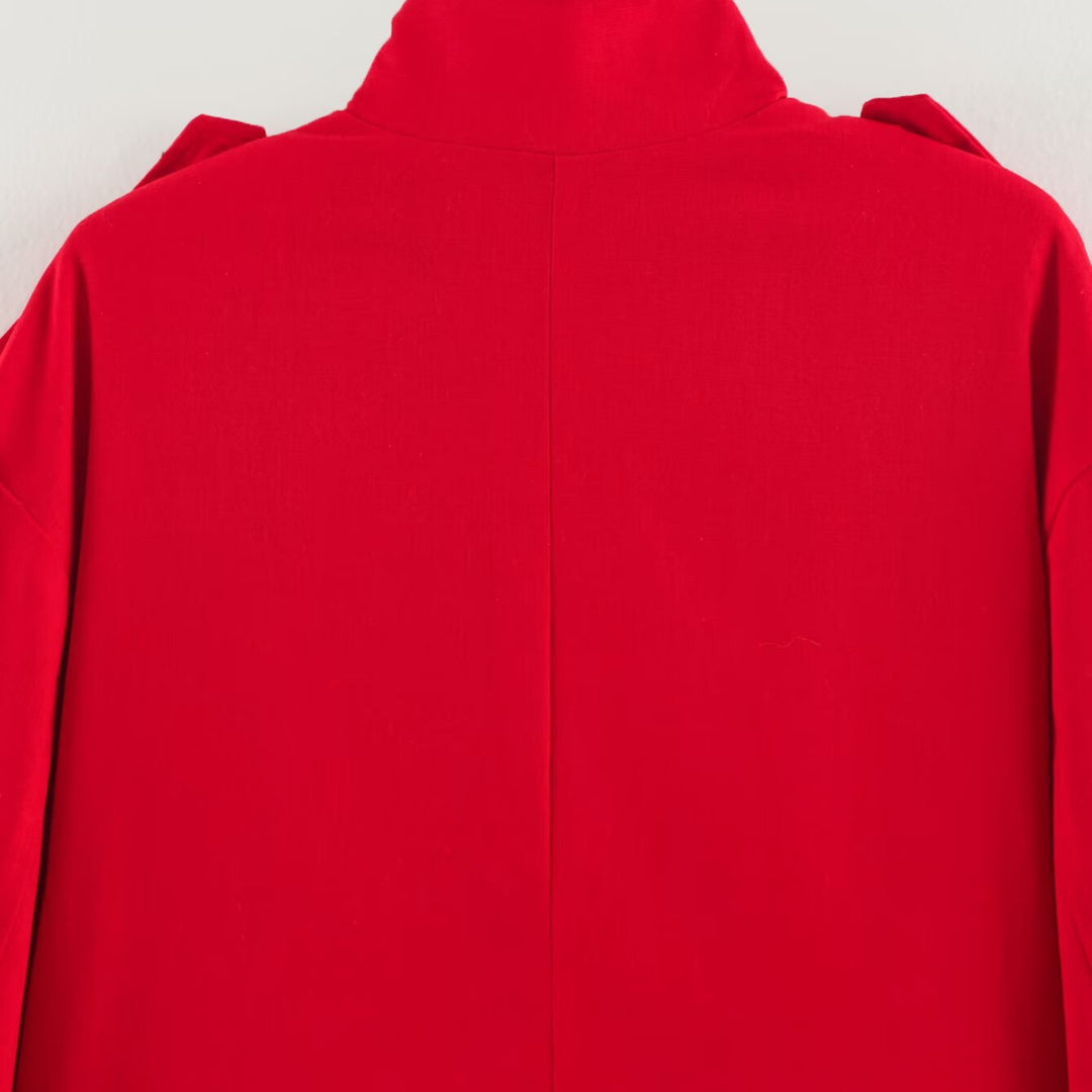 Women's short utility-style jacket with stand-up collar and shoulder patches Mune Fashion