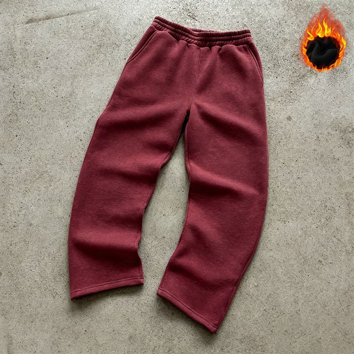 Unisex non-padded sweatpants with elastic comfort waistband, straight leg and side pockets Mune Fashion