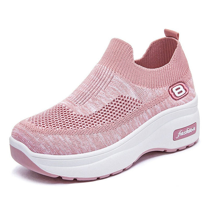Women's breathable knitted sneakers with platform sole and elastic sock construction Mune Fashion