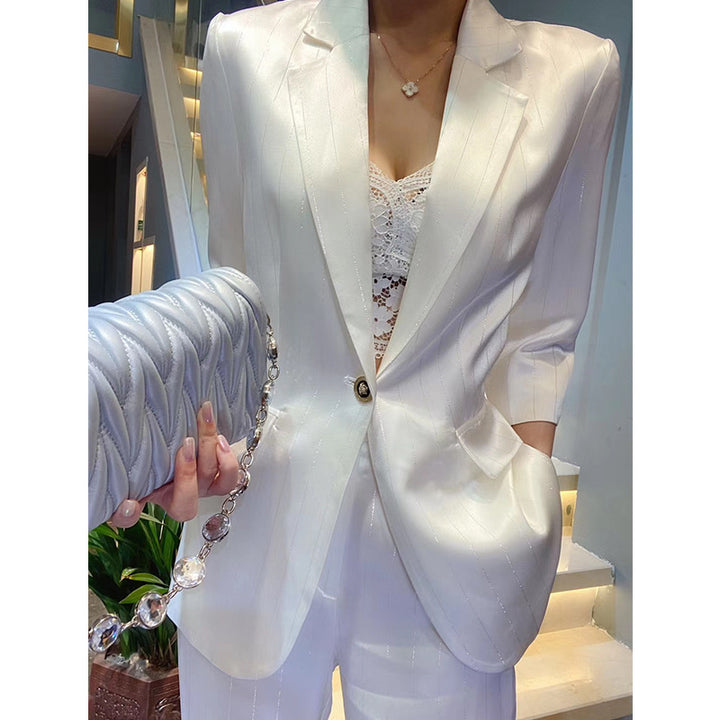 Ladies Elegant Blazer with Shiny Finish Mune Fashion
