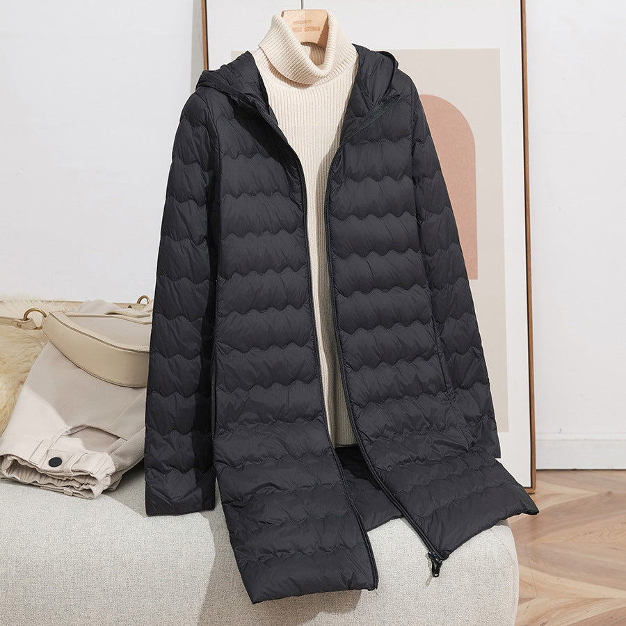Women's Light Quilted Coat with Hood and Wavy Quilting Mune Fashion