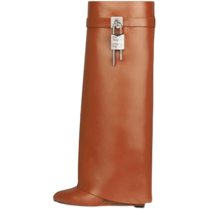 Women's knee-high faux leather boots with pointed toe, flat heel, and buckle appliqué Mune Fashion