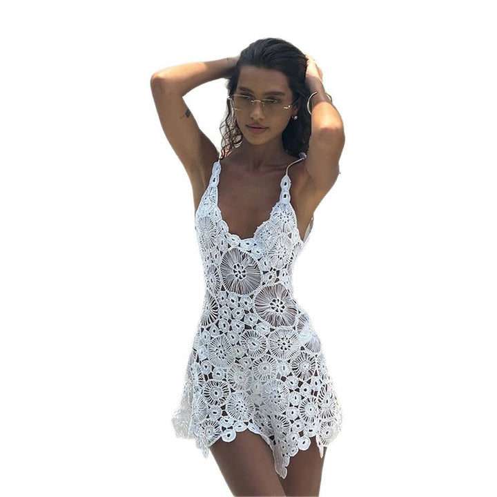 Women's crocheted beach dress with sophisticated floral lace Mune Fashion