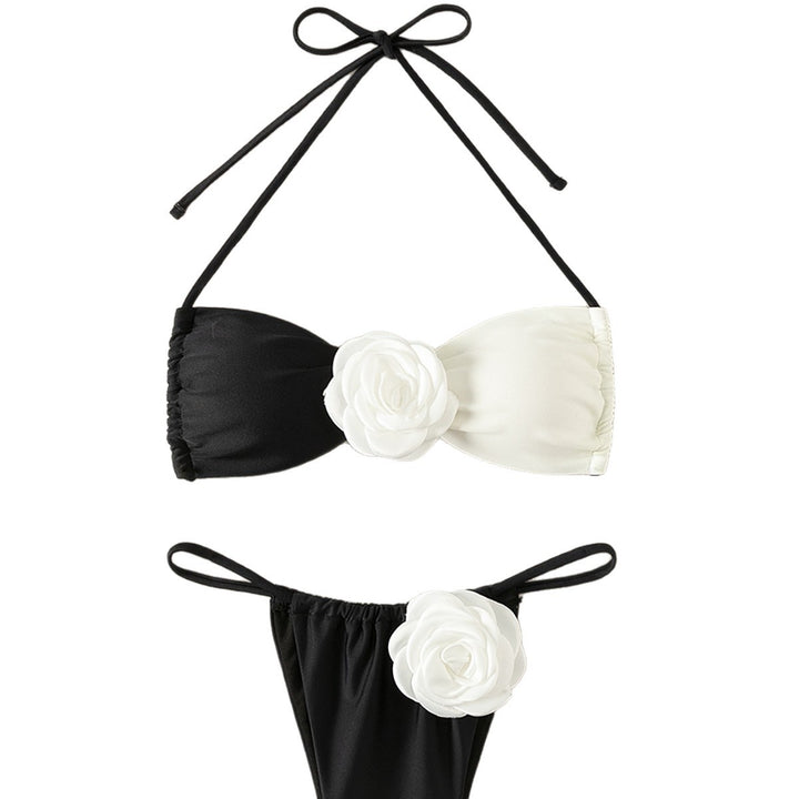 Women's triangle bikini with elegant flower details Mune Fashion