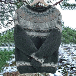 Women's Norwegian sweater made of wool blend with round neck and traditional Fair Isle yoke Mune Fashion