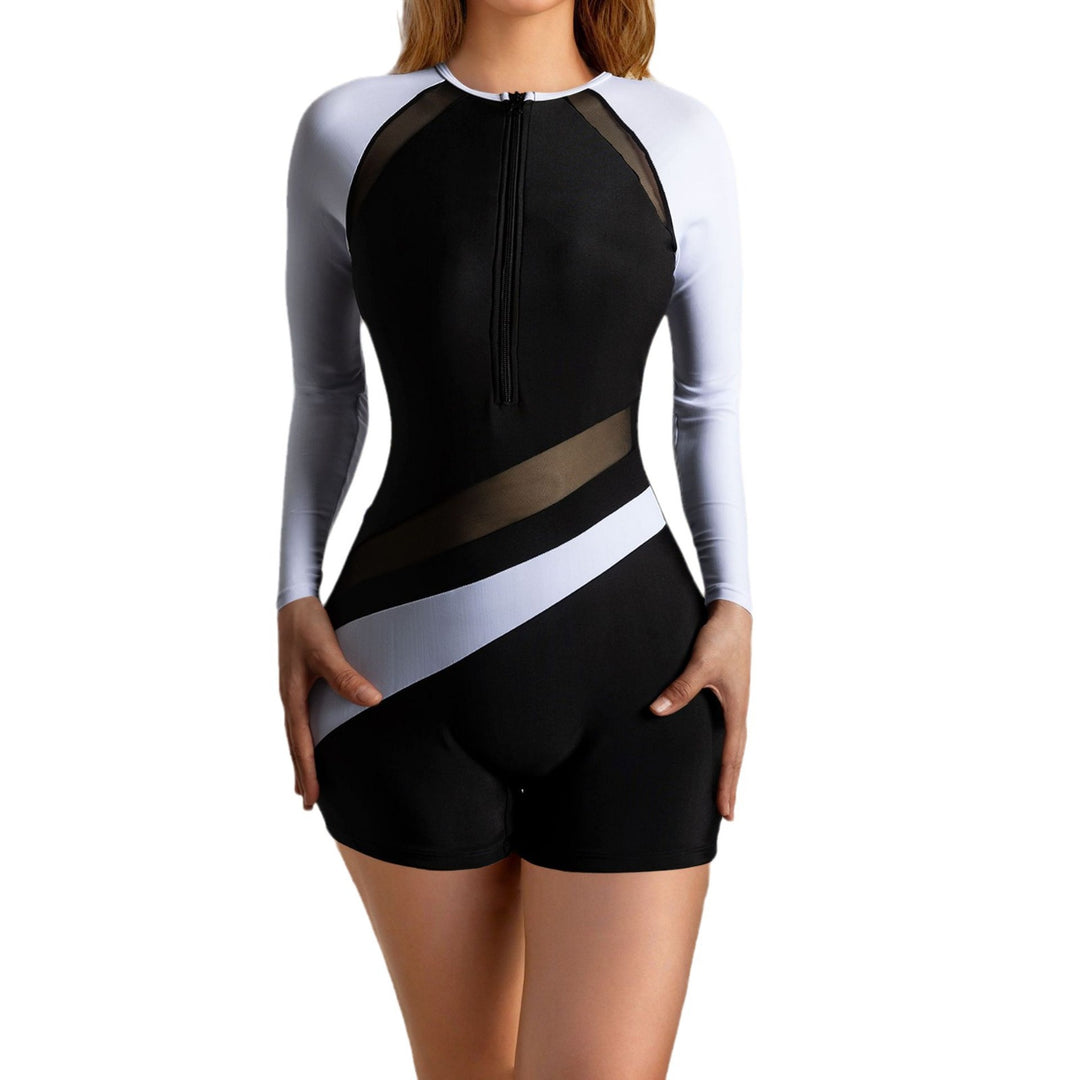 Women's Sporty Long Sleeve Bathing Suit with Stylish Color Block Design Mune Fashion