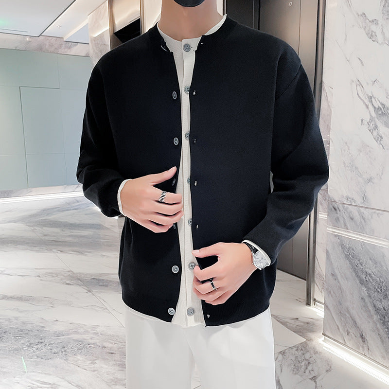 Men's Lightweight Fine Knit Cardigan with Round Neck, Minimalist Look and Contrast Button Placket Mune Fashion