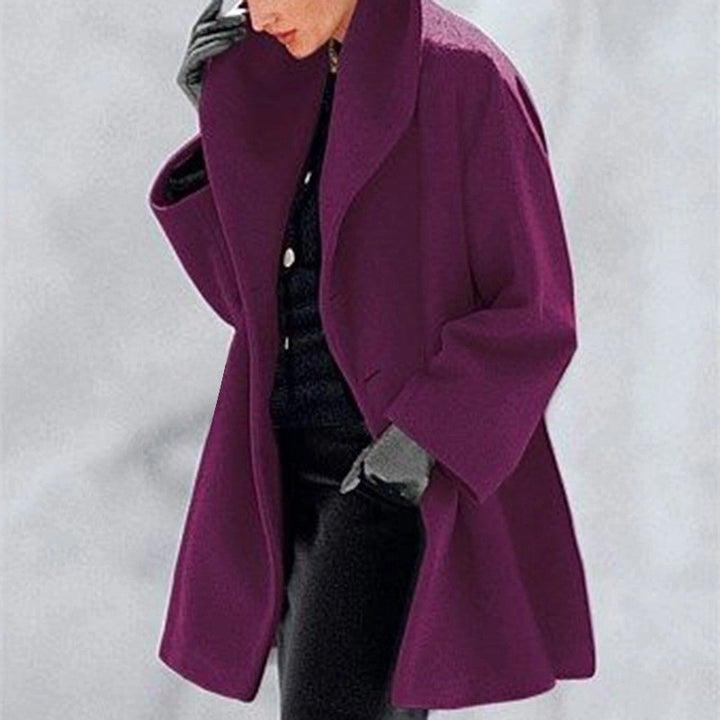 Ladies oversized wool blend coat with wide shawl collar and A-line cut Mune Fashion