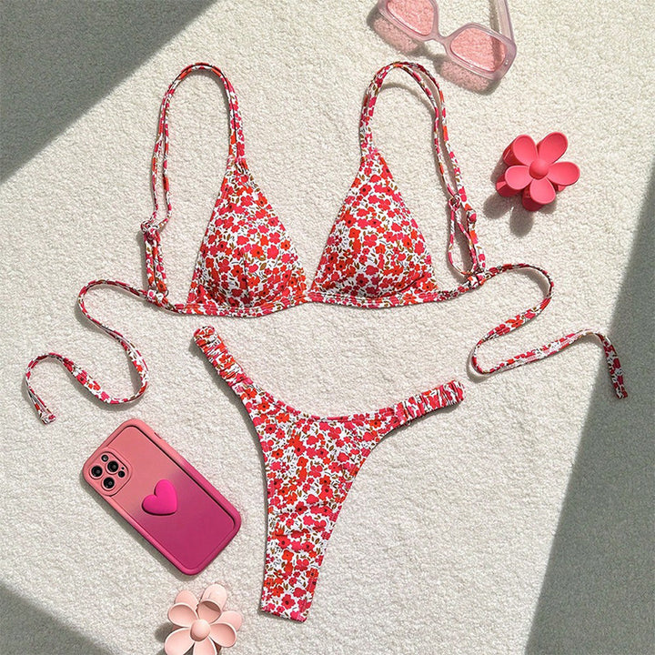 Women’s triangle bikini with floral design and fine ties Mune Fashion