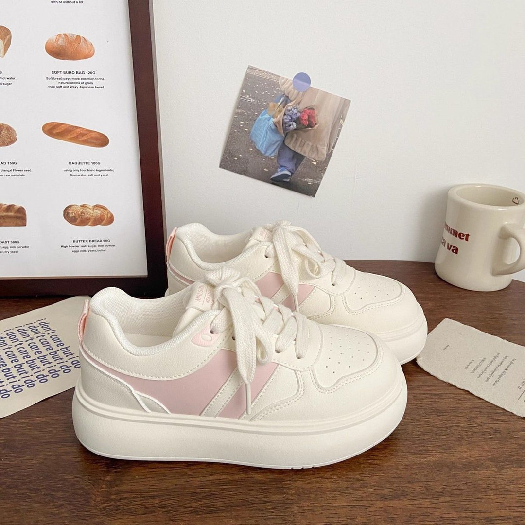 Women's fashionable platform sneakers with stylish contrast stripes Mune Fashion