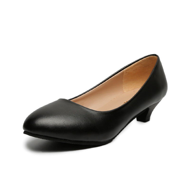 Women's pointed toe pumps in high-gloss patent look with low conical heel, padded comfort insole, and soft lining Mune Fashion