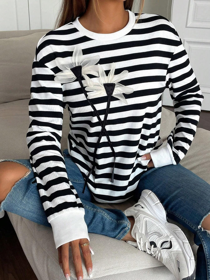 Women's striped rib long-sleeve shirt with three-dimensional flower appliqué and round neck Mune Fashion
