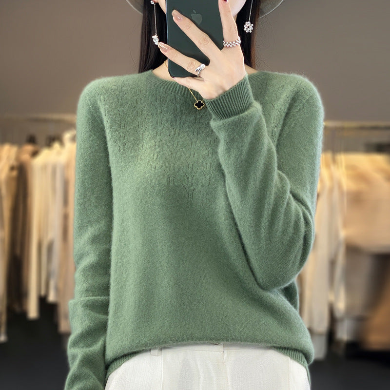 Women Cozy Midweight Round Neck Sweater made of Angora Blend with fine pile and narrow cuff Mune Fashion