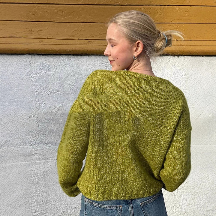 Women's Short Oversized Knit Cardigan with Decorative Hook Closures & Round Neckline Mune Fashion