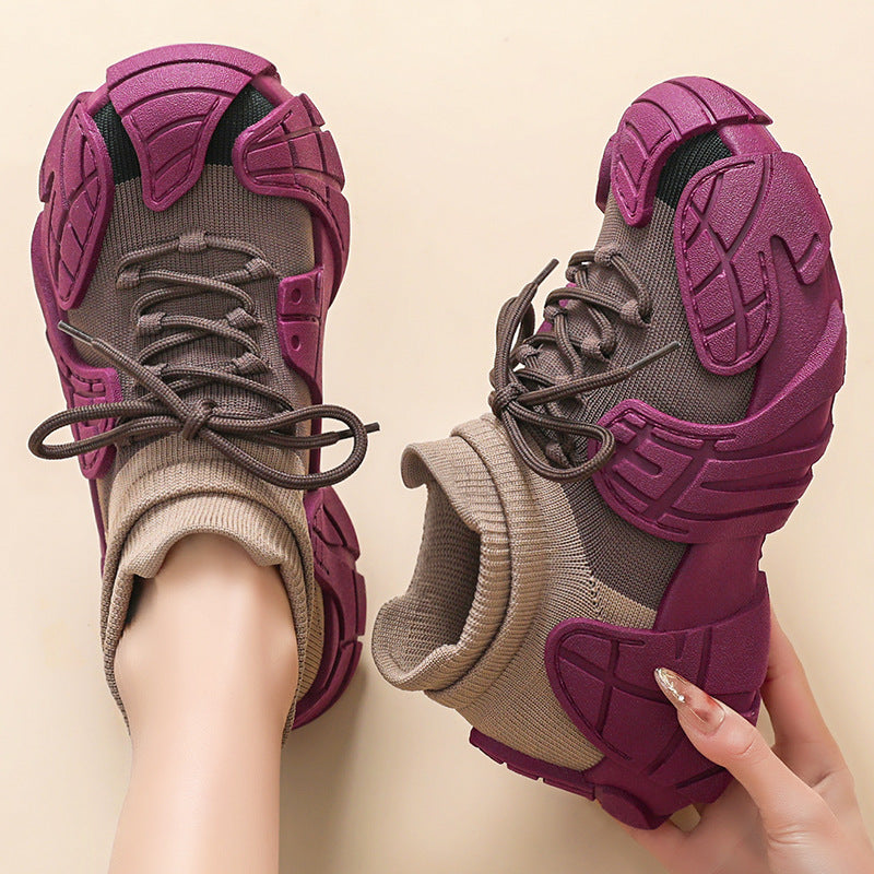 Men's sneaker made of solid material with sock-like knit shaft, molded rubber applications, and traction profile sole Mune Fashion