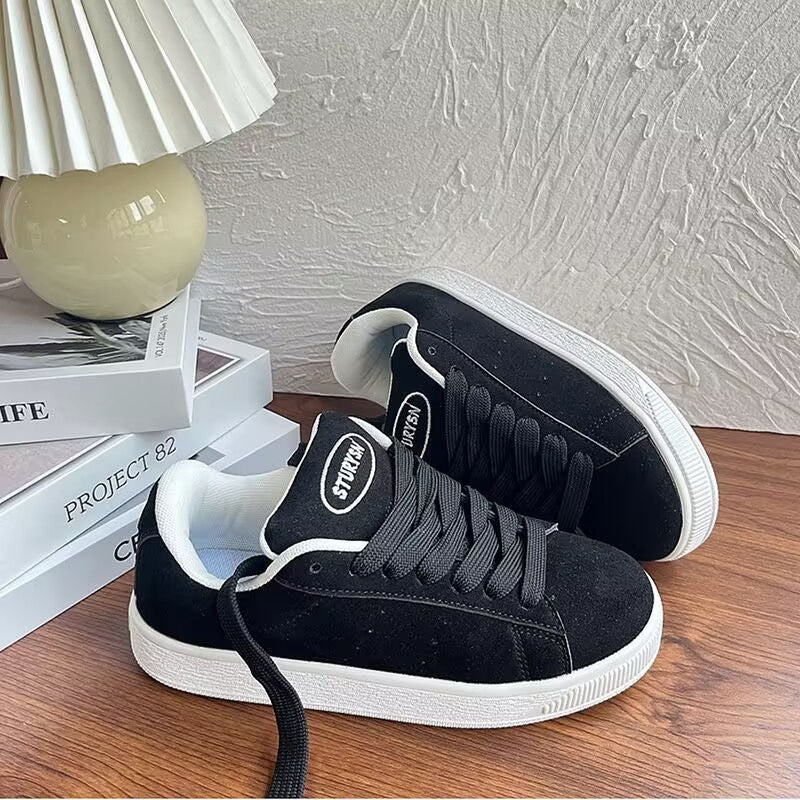 Women Comfortable Sneakers made of soft suede with sporty sole Mune Fashion