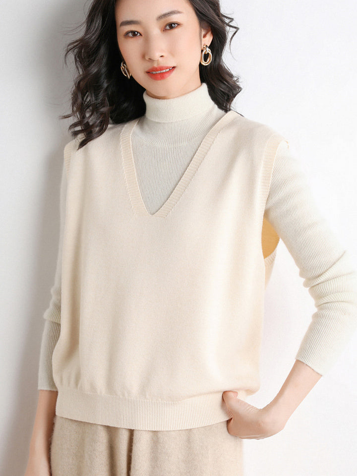 Women's Oversized V-neck Fine Knit Vest with Ribbed Hem Mune Fashion