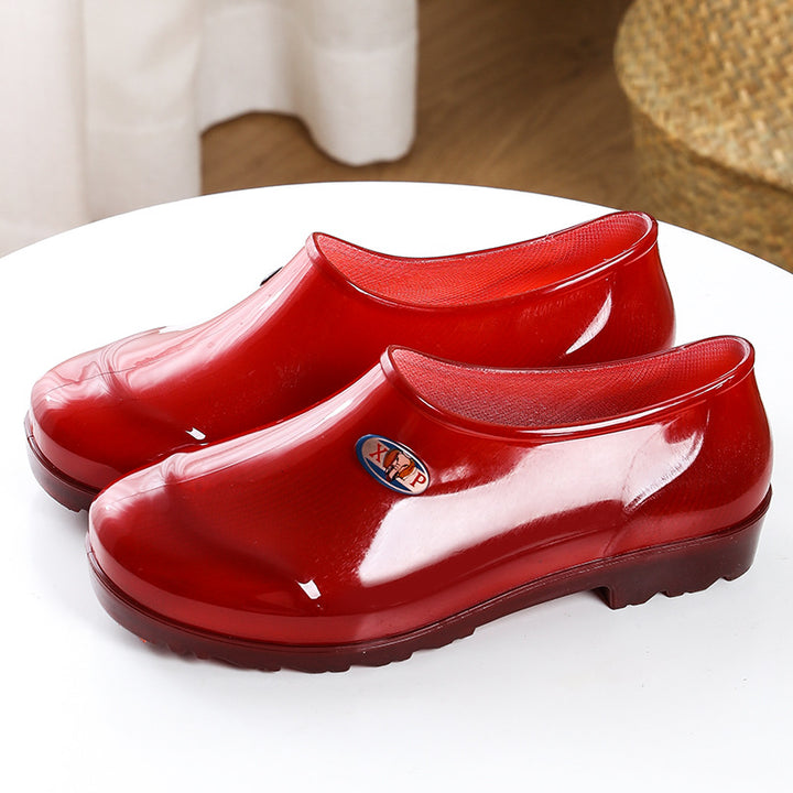 Women's Shiny Short Shaft Rubber Slip-On for Kitchen and Garden with Non-Slip Profile Sole Mune Fashion