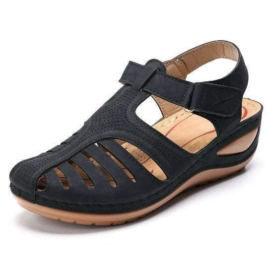 Ladies nan closed slingback sandals with perforated upper material, ergonomic comfort footbed and lightweight wedge heel Mune Fashion