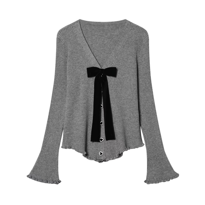 Women's ribbed cardigan with V-neck, bell sleeves, heart button placket and velvet bow Mune Fashion