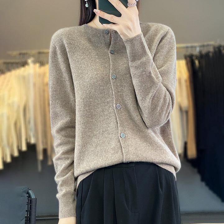 Women Lightweight Fine Knit Cardigan with Cashmere Look, Round Neckline and Hidden Button Placket Mune Fashion