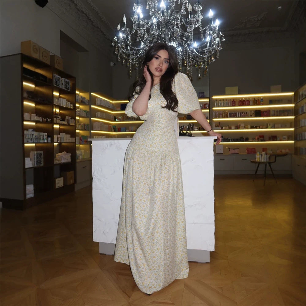 Women's midi dress with puff sleeves, fitted silhouette, and buttoned bodice Mune Fashion