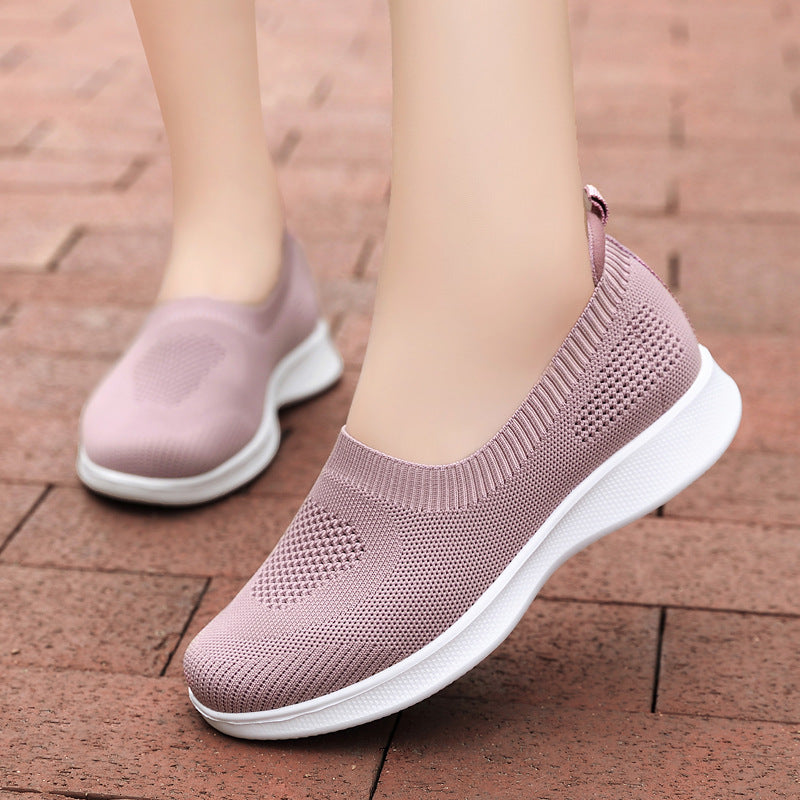 Women's seamless slip-on comfort shoe with elastic mesh upper and feather-light EVA outsole Mune Fashion