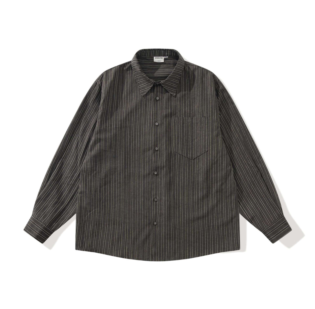 Men's relaxed overshirt in a boxy cut with fine vertical stripes and chest pocket Mune Fashion
