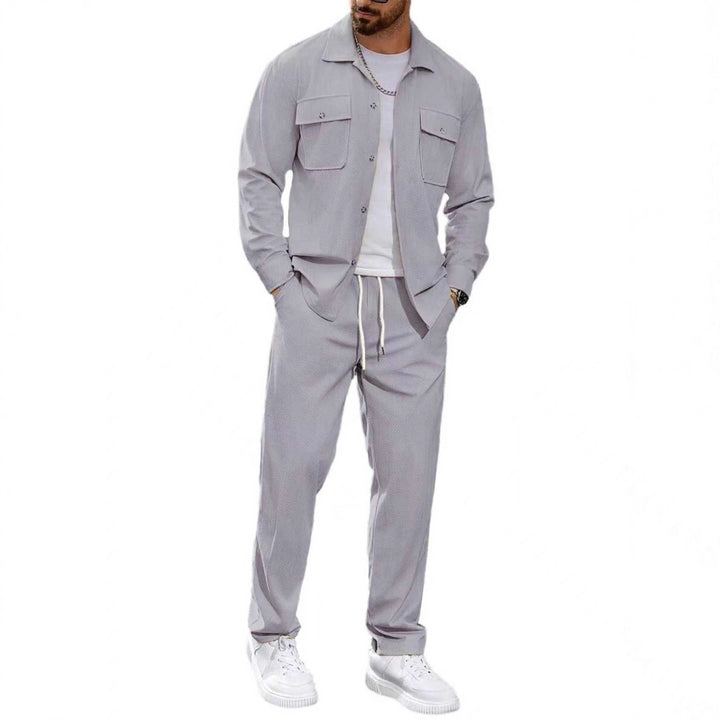 Men's casual two-piece shirt jacket with applied chest pockets and drawstring pants Mune Fashion
