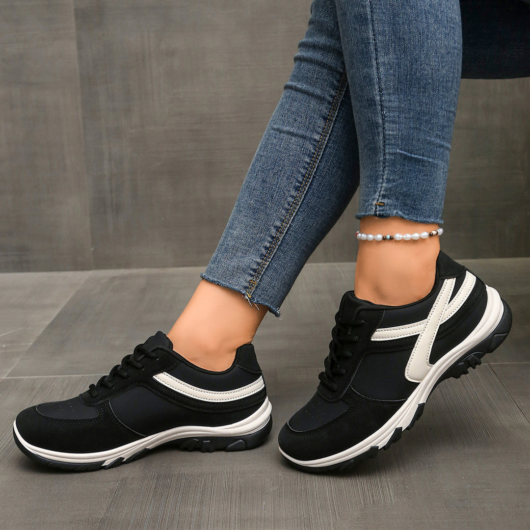 Damen Plateau-Sneaker mit robuster Profilsohle und gepolstertem Komfortfußbett Mune Fashion