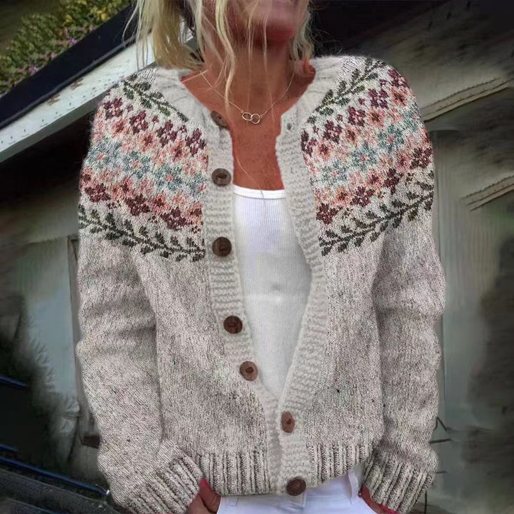 Women's patterned cardigan with round yoke, wooden buttons, and welt pockets Mune Fashion