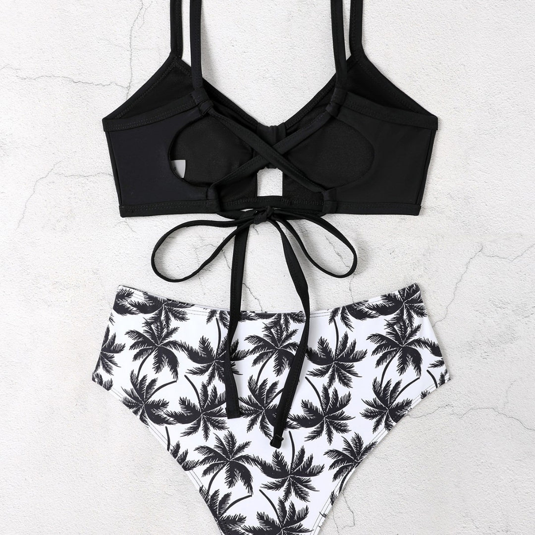 Women’s bikini set with floral high waist and stylish knot Mune Fashion
