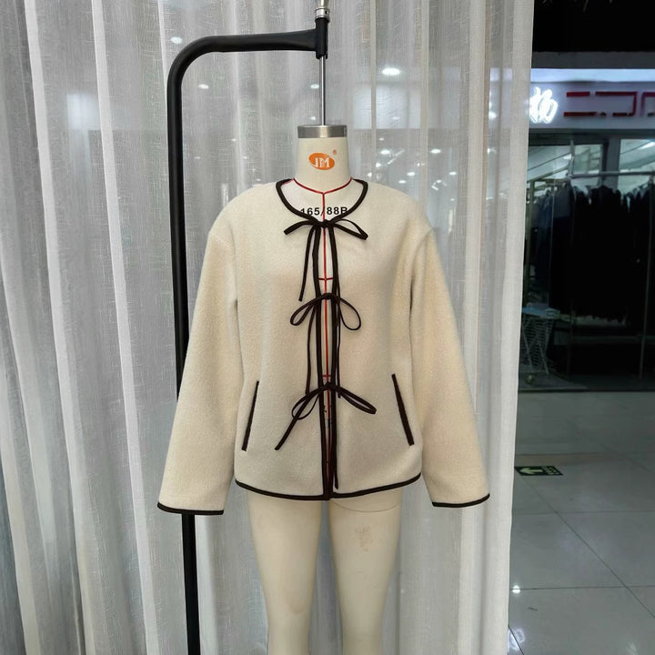 Women's Short Cut Teddy Fleece Jacket with Ties and Contrast Piping Mune Fashion