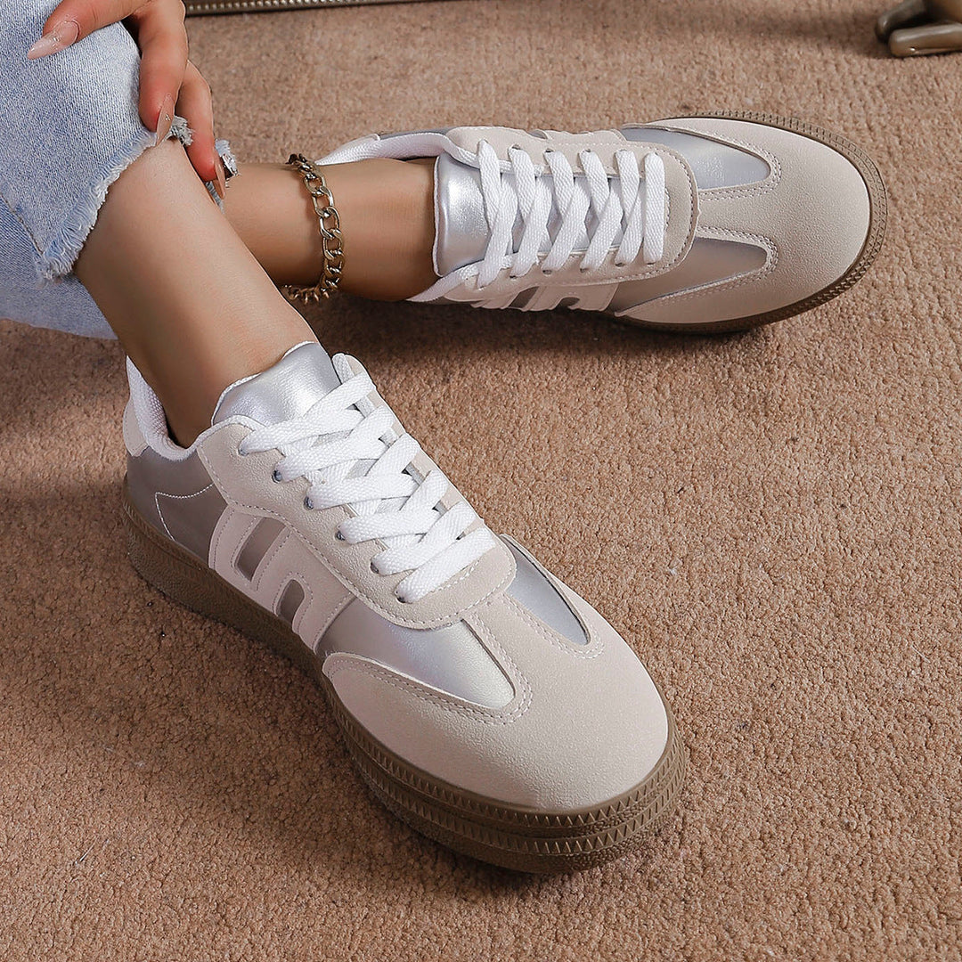 Women Sporty Sneakers with Satin Upper Material and Retro Design Mune Fashion