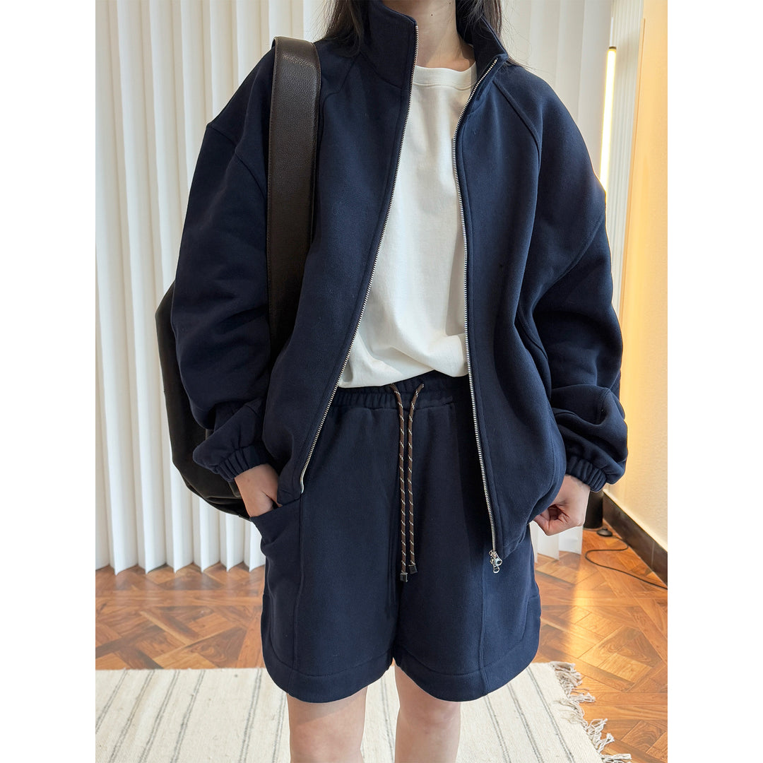 Women's Lounge Set consisting of sweatshirt with stand-up collar and drawstring shorts Mune Fashion